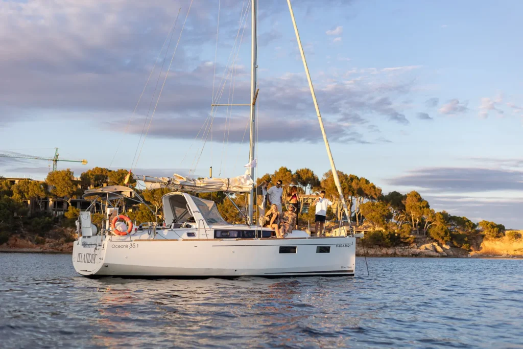 Islander Charter luxury yacht sailing in Bay of Palma
