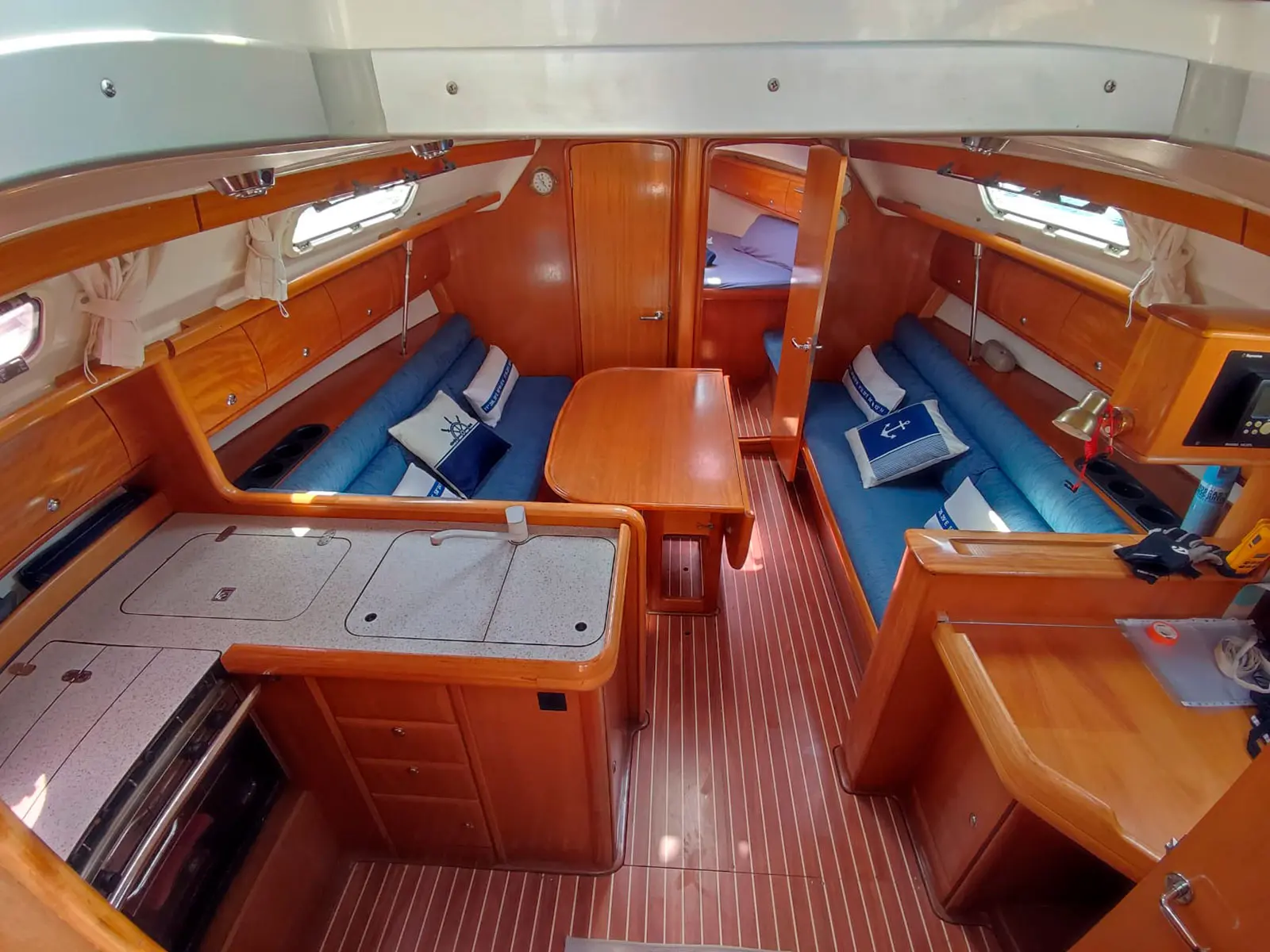 Bavaria 36 Cruiser sailboat charter Balearic Islands