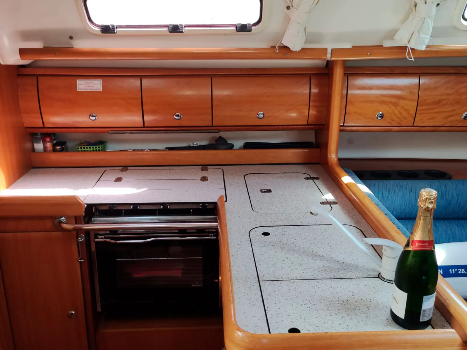Bavaria 36 Cruiser yacht near Palma