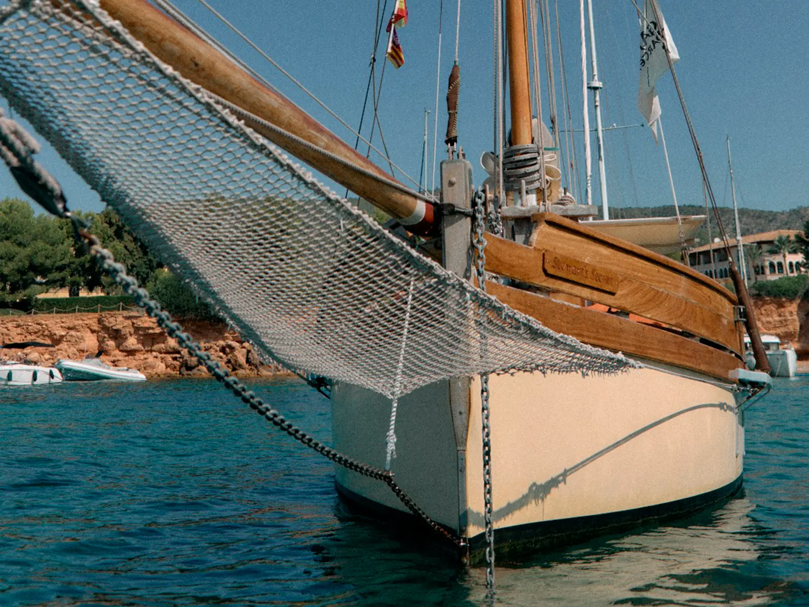 Classic sailing yacht exterior – Private boat charter Palma de Mallorca