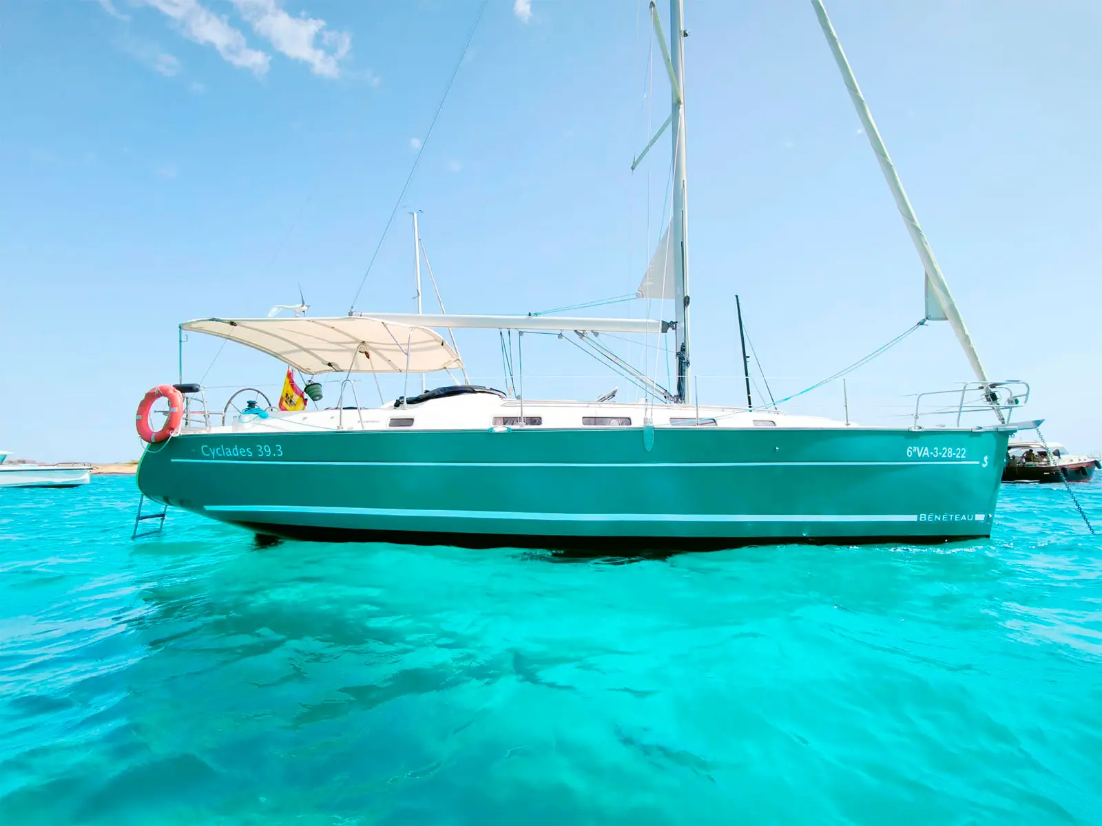 Beneteau Cyclades 39.3 underway – Private sailing experience Palma Bay