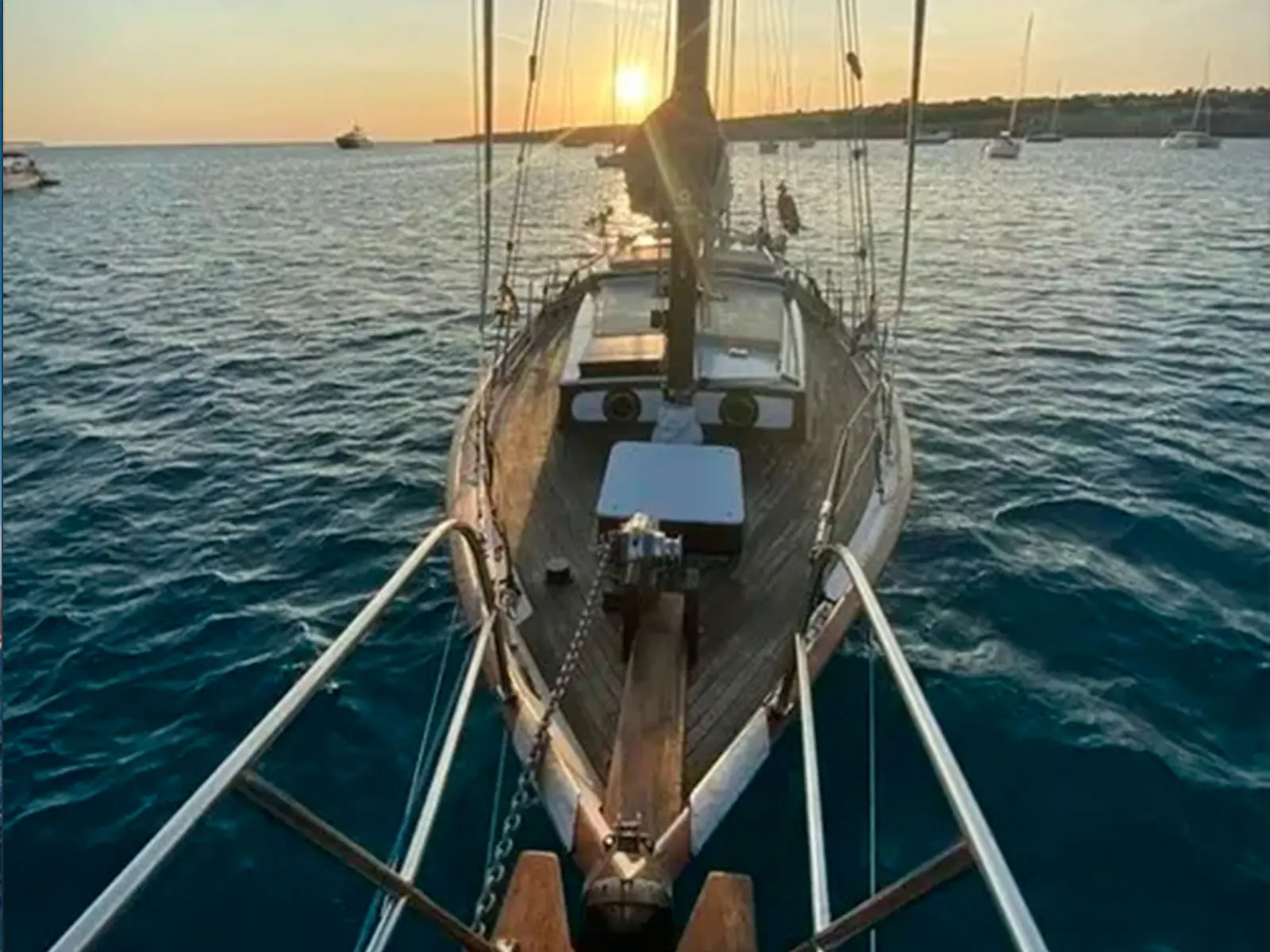 Formosa 41 stern view – Private yacht rental Palma